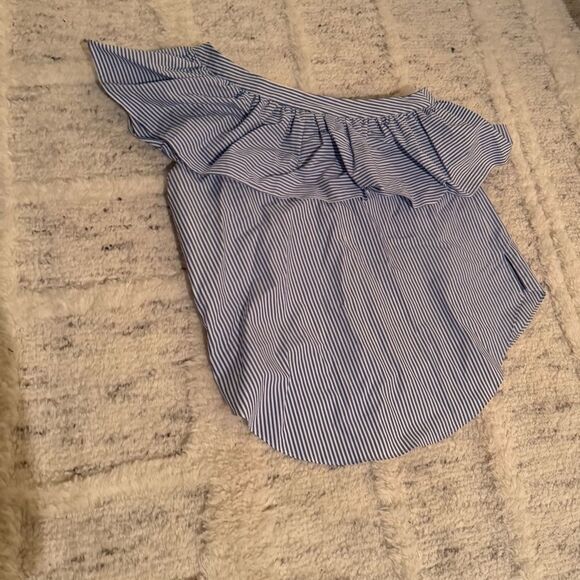 Veronica Beard Size 4 One Shoulder Blue/White Stripe Top Great Cond. Non Smoking - Picture 14 of 16